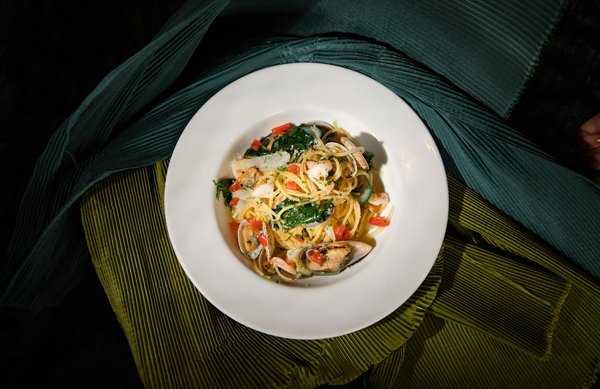 How Do Emerging Tech Innovations Impact the UK Business Landscape?